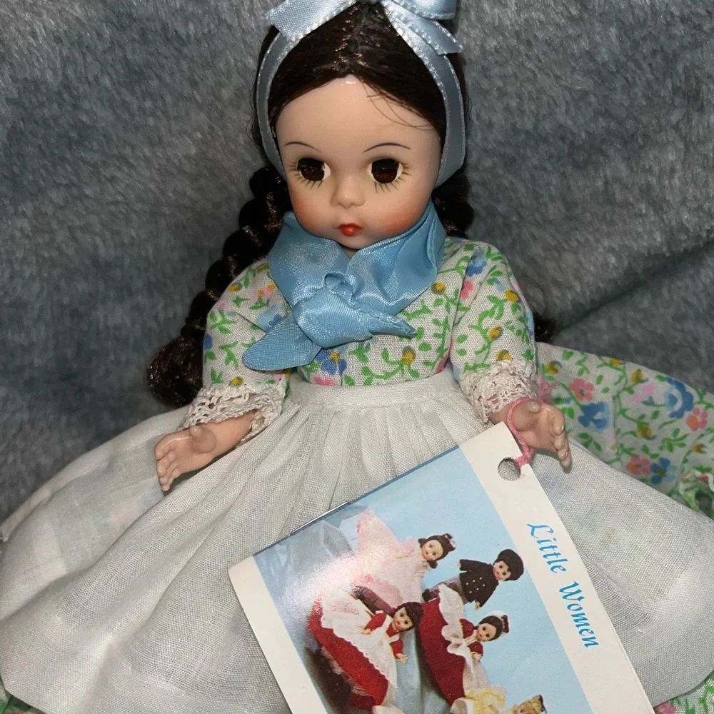NIB Vintage 1970's Madame Alexander Doll 8” Argentine Argentina 571 w/box - Picture 2 of 9